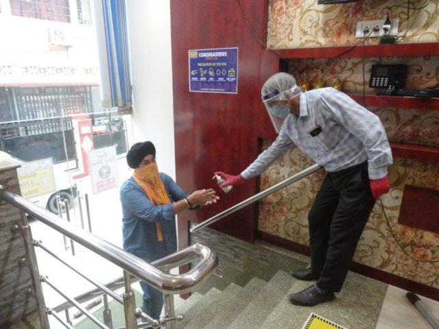Hotel Bleue Mont Varanasi Ngoại thất bức ảnh
